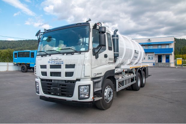 Автоцистерна вакуумная МВ-19 УСТ-5453 на шасси ISUZU
