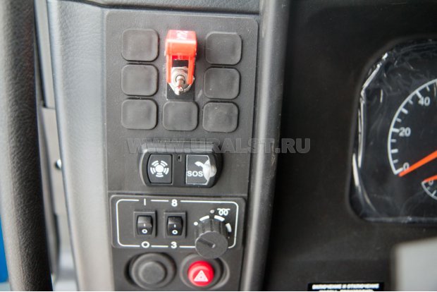 Устройство вызова экстренных служб УВЭОС