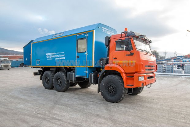 Транспортно-бытовая машина ТБМ УСТ 5453 Камаз 43118-50, три отсека