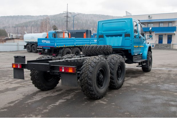 Шасси Урал-NEXT 4320-6988-72ИО3