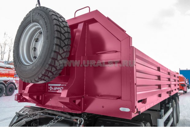 Передний защитный борт