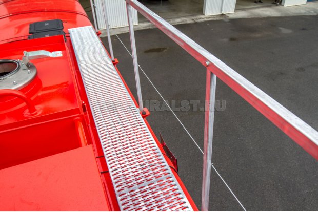 Площадка обслуживания цистерны