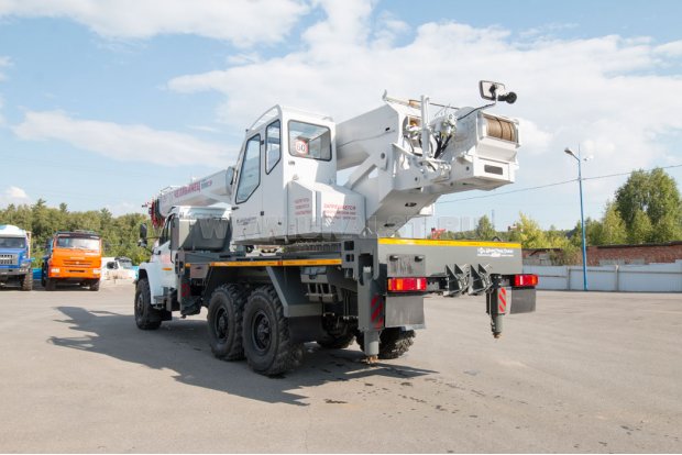 Автокран КС 55732-25-33 "Челябинец" Урал NEXT 4320-6951-72