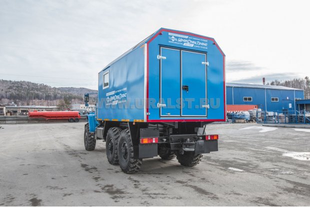 Транспортно-бытовая машина ТБМ УСТ 5453ZY-02 Урал 4320-61E5