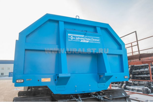 Передний защитный борт