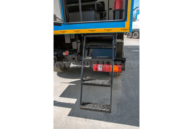 Фургон Столовая Камаз