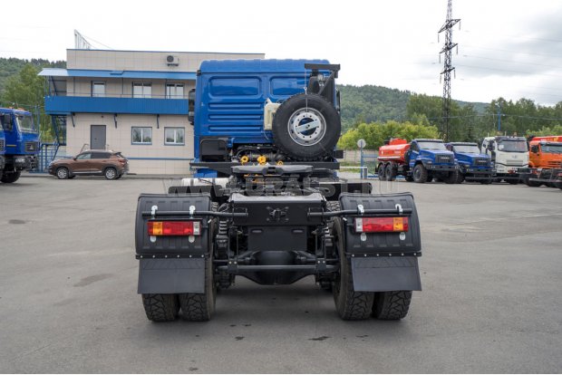 Тягач УСТ 5453 SHACMAN SX32586V385 (6х6), КБ 3775 мм, 315/80R22,5