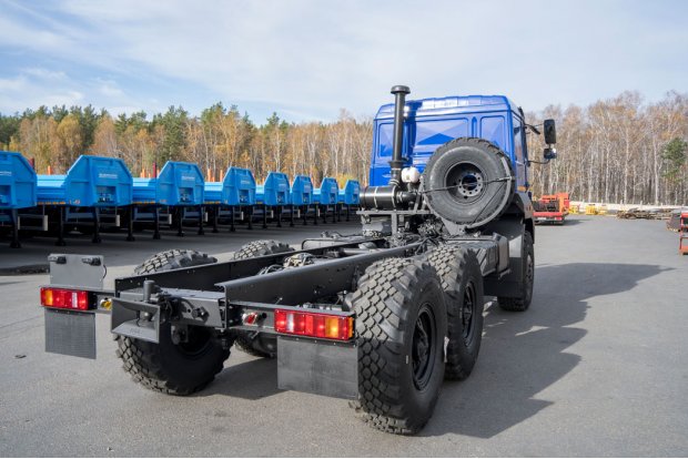 Шасси Урал 5557-4512-82Е5 сп.м