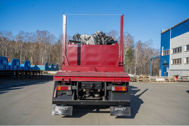 Лесовоз УСТ 5453 с КМУ ММ-100Z FAW CA3250 6х6 КБ 3675