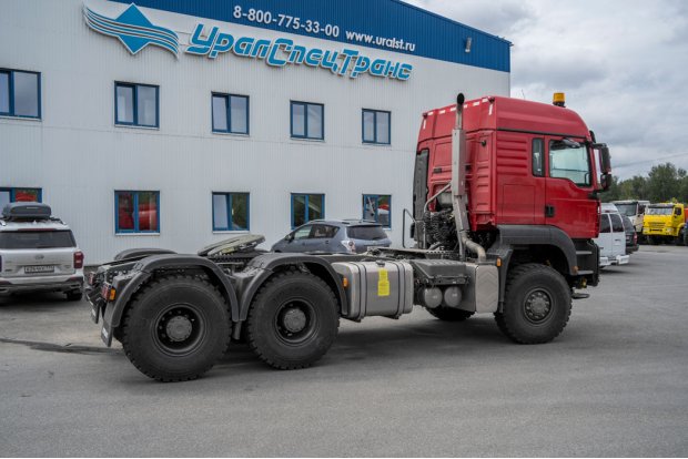 Седельный тягач SITRAK C7H 6х6