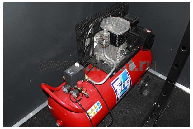 Компрессор