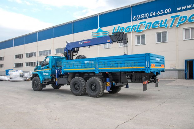 Автомобиль бортовой Урал-4320-NEXT с КМУ DongYang SS1926