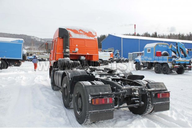 Седельный тягач Камаз