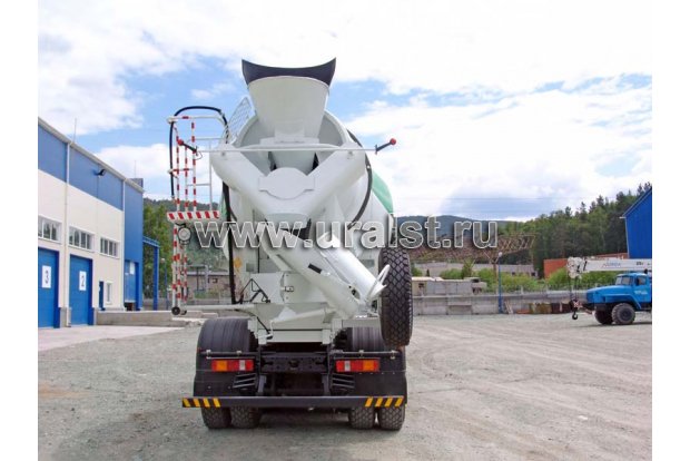 Автобетоносмеситель 9DA на шасси МАЗ 551605