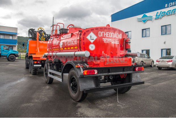 Прицеп-цистерна