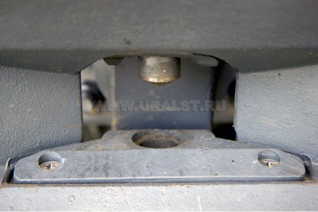 Палец европетли для фиксации дышла