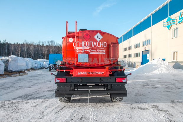 Полуприцеп цистерна ППЦ 22-21-2Н УСТ-94651