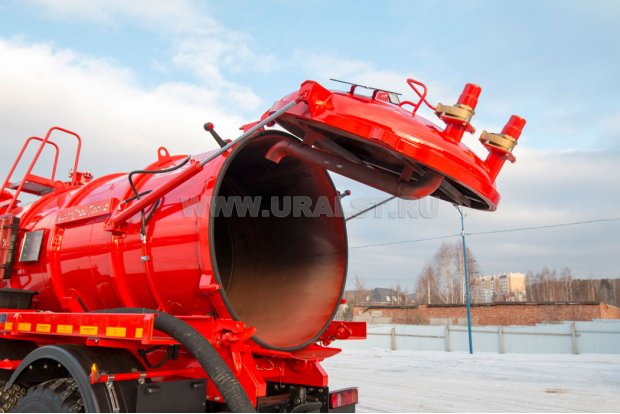 Открывающееся днище