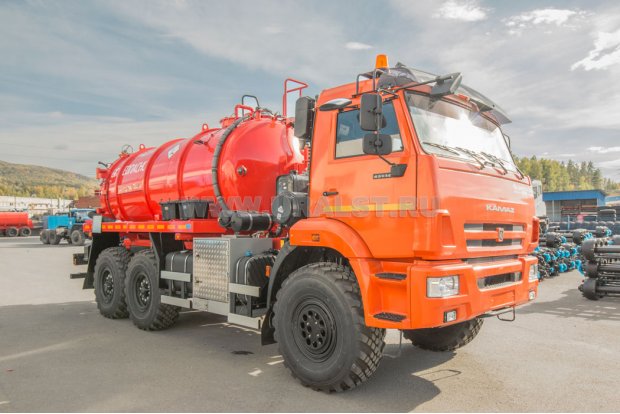 Автоцистерна вакуумная коммунальная МВ-9+1-ОД ВК-6М бак для воды УСТ 5453A3-60 Камаз 43118-50