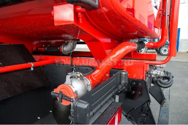 Трубопровод отвода паров нефтепродуктов