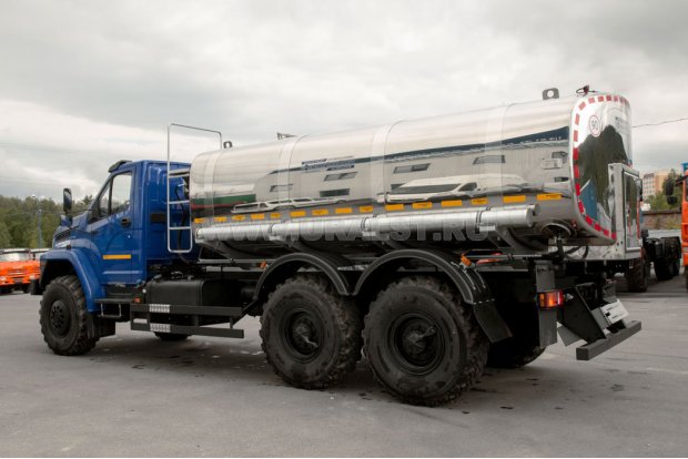 Водовоз Урал АЦПТ-10Н Урал NEXT 4320-6951-72