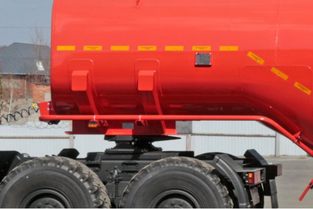 Шкворневой узел