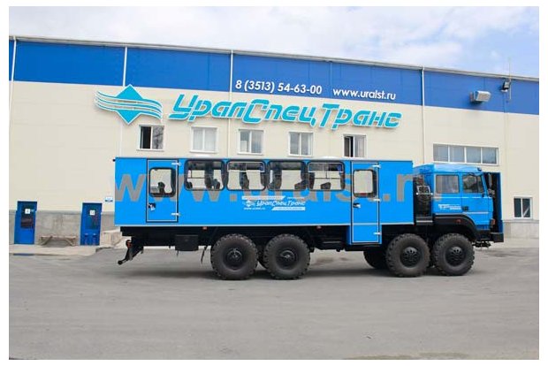 Вахтовый автобус Урал