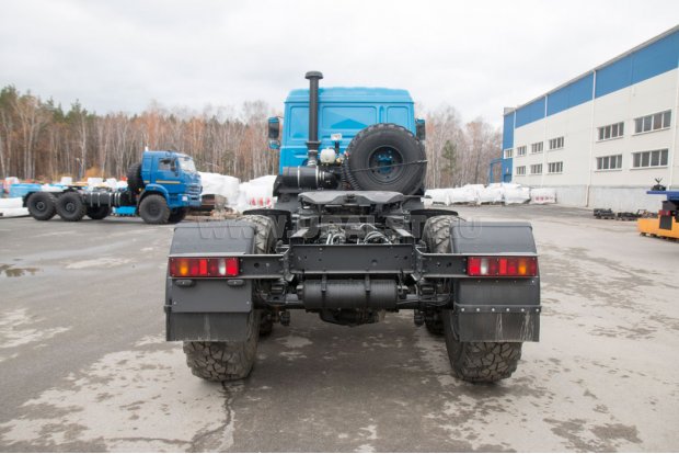 Седельный тягач УСТ 5453 Урал 44202-3511-82Е5 ЛВЖ