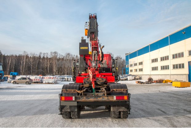 Седельный тягач IVECO-AMT с КМУ ИТ-200