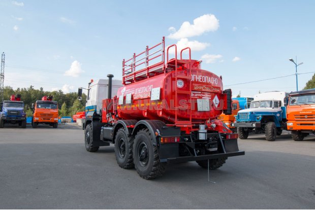 Автотопливомаслозаправщик АТМЗ-7,5-3 Урал-4320-4512-81, сп.м