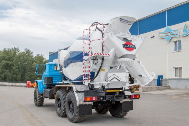 Автобетоносмеситель АБС 6ГП УСТ 54536G Урал 4320-60Е5