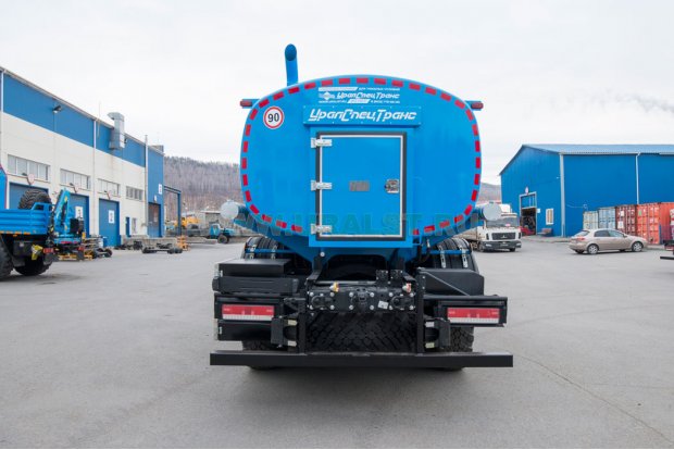 Автоцистерна для технической воды АЦВ-8ТНО УСТ 5453 Камаз 43118-50 термос