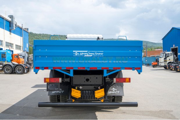 Бортовой контейнеровоз УСТ 5453 SHACMAN SX32586V385 6х6, база 4575мм