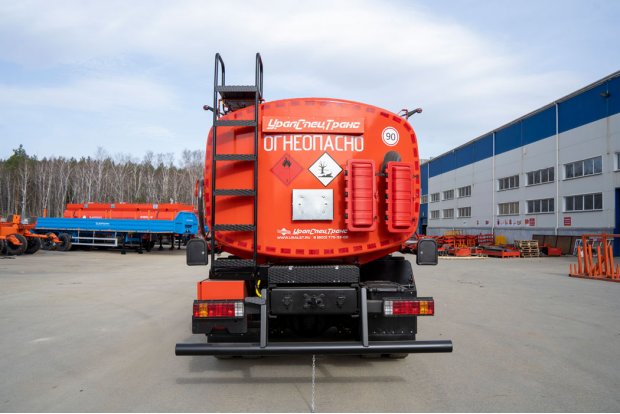 Автотопливозаправщик АТЗ-18-2 УСТ 5453 Урал С35510-U401630 доработка под ДОПОГ