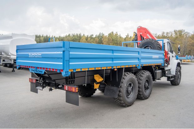 Автомобиль бортовой с КМУ ИМ-150N УСТ 5453 Урал NEXT 4320-72Е5