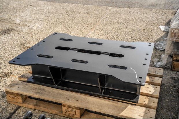 Подставка под седло (тумбочка) 