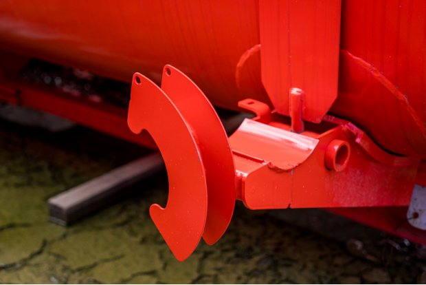 Цистерна с надрамником АТЗ 12Б Камаз, Урал, FAW, SHACMAN