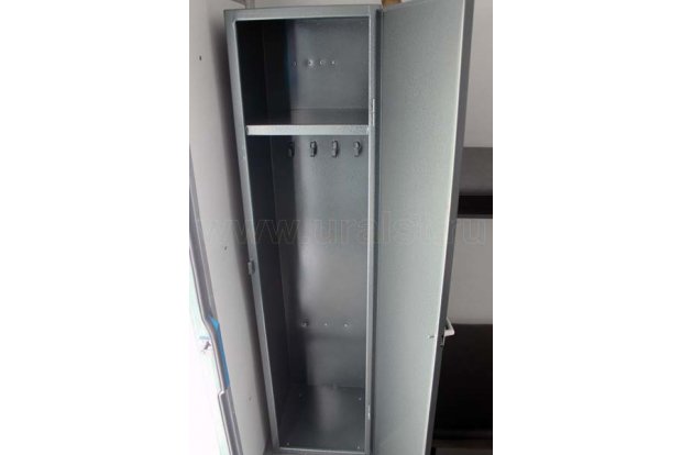 Шкаф для одежды