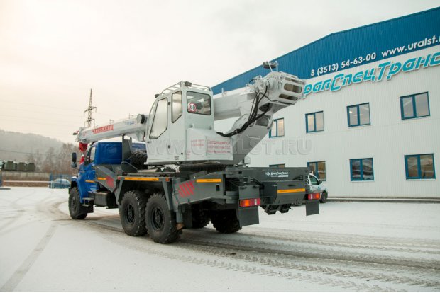 Автомобильный кран Урал КС-55733