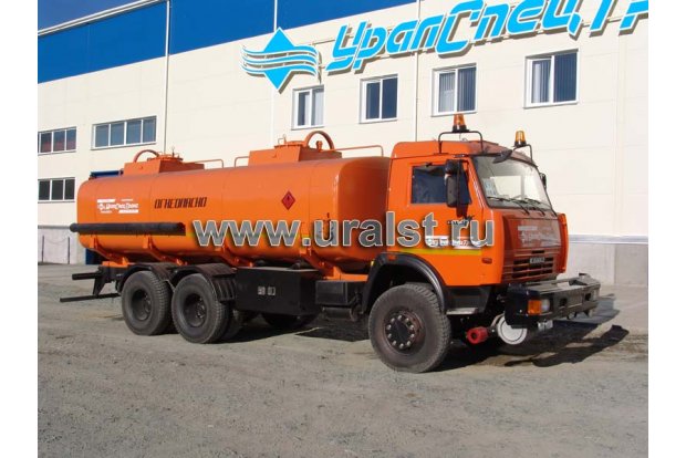 Топливозаправщик АТЗ-17 на шасси Камаз