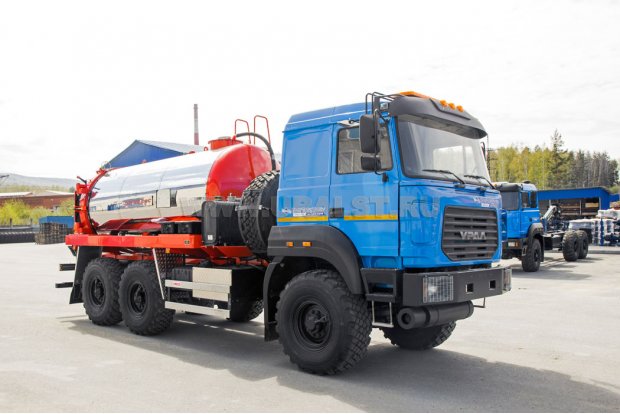 Автоцистерна АКН-10-ОД ВК Урал 5557-82М
