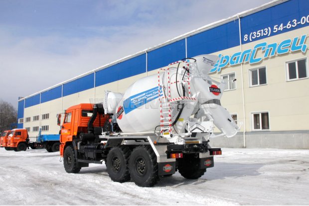 Автобетоносмеситель