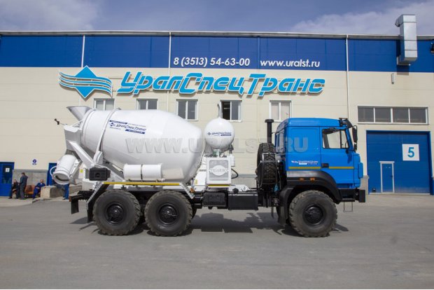 Автобетоносмеситель Урал