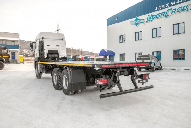Автомобиль контейнеровоз MAN TGS 33.440