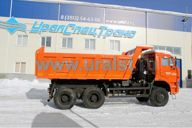 Самосвал Камаз 6522