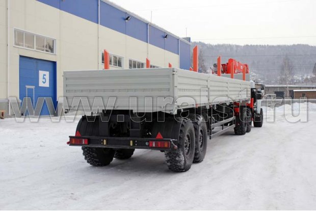 Полуприцеп бортовой 9334-20-10 с раздвижными кониками