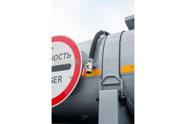 Слив из экологического короба