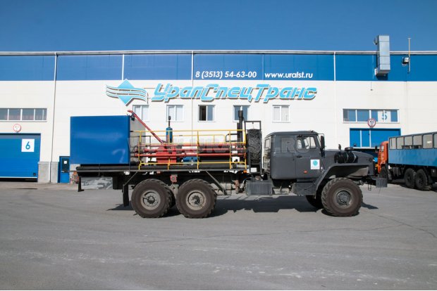 АЦ-32 агрегат цементировочный на Урал 4320-1912-60 (2016 г.в б/у)