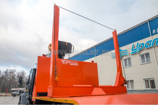 Лесовозный неоткидной коник