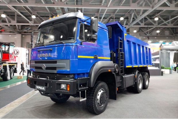 Самосвал Урал 6370К-0121-302СЕ5 с задним бортом